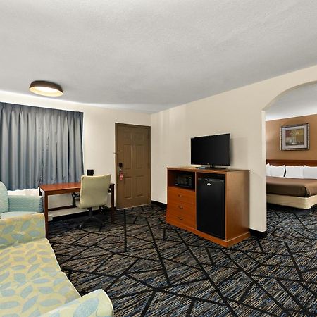 Americas Best Value Inn-Celina Экстерьер фото