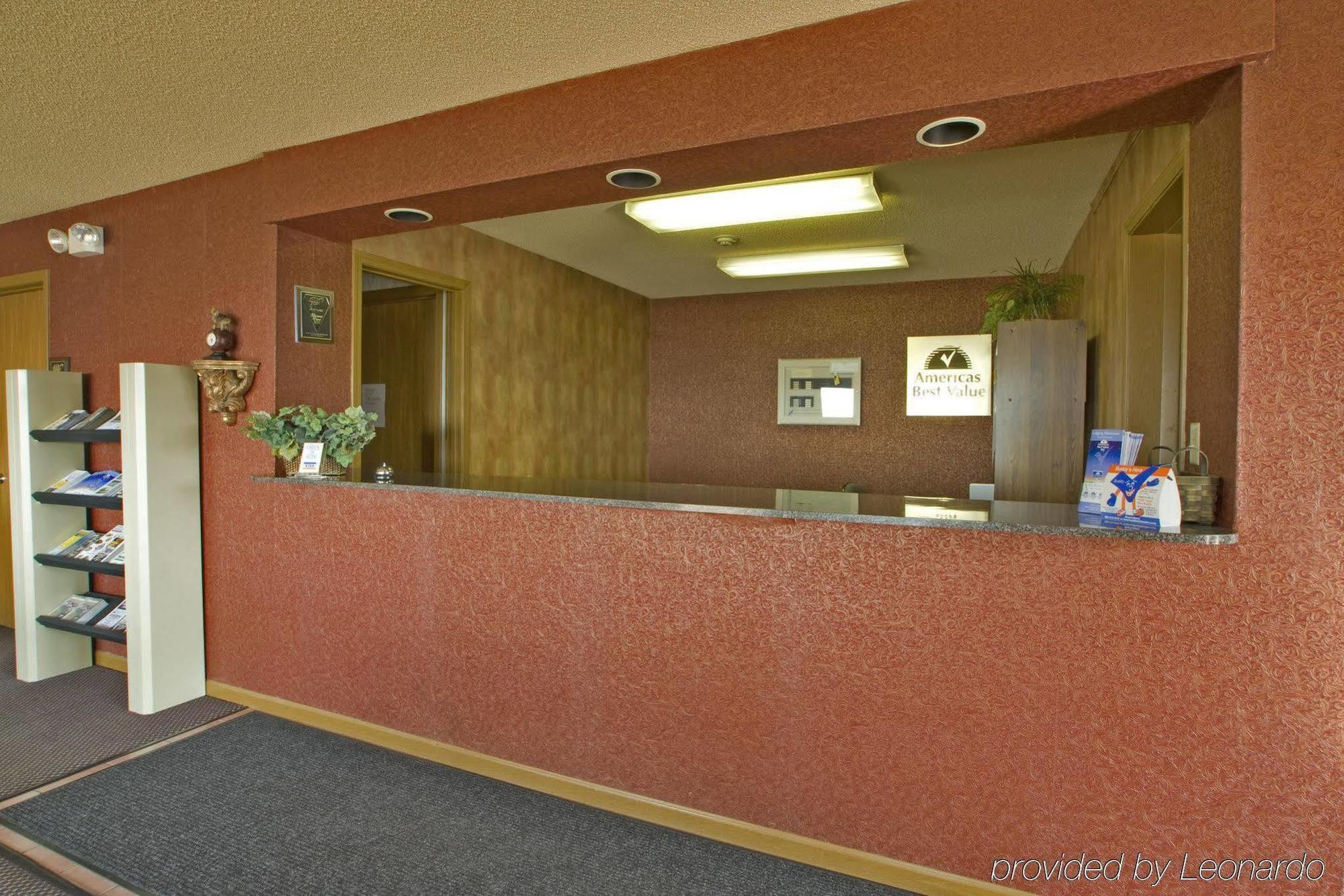Americas Best Value Inn-Celina Интерьер фото